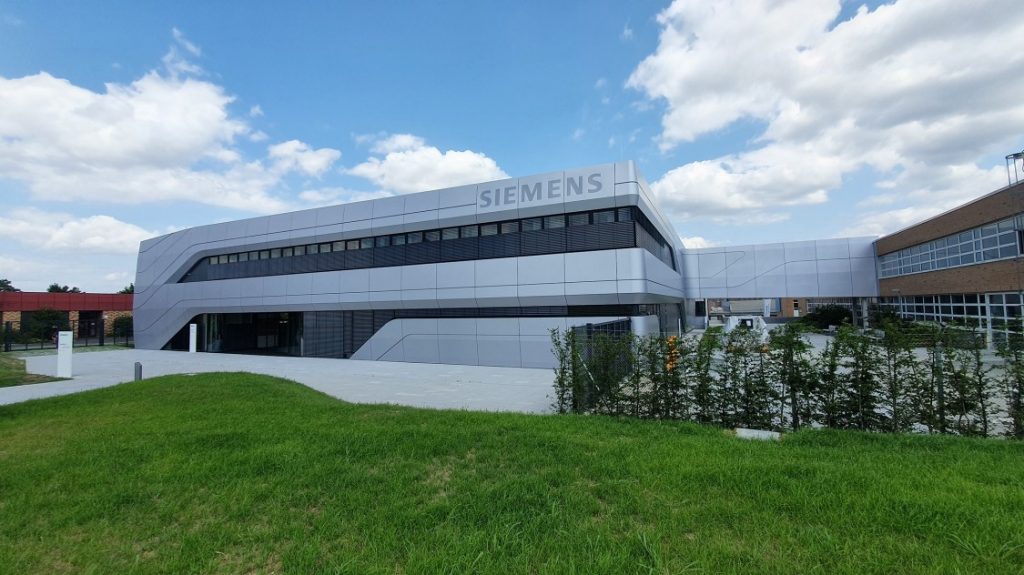 A fábrica de eletrônicos da Siemens em Amberg, na Alemanha, frequentemente é citada como um exemplo de manufatura avançada